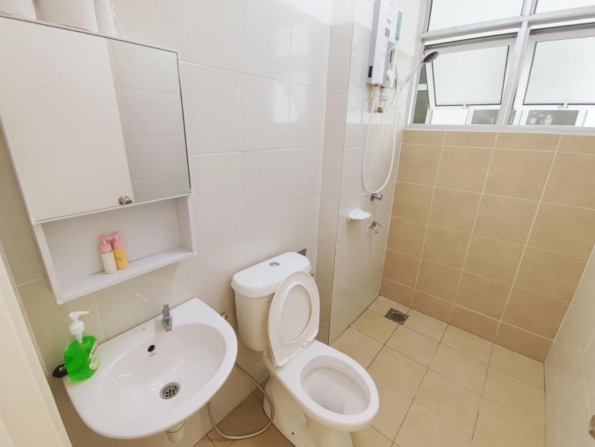 Muji Homestay Kuching Scenic View 2 Bedrooms Entire Apartment Εξωτερικό φωτογραφία